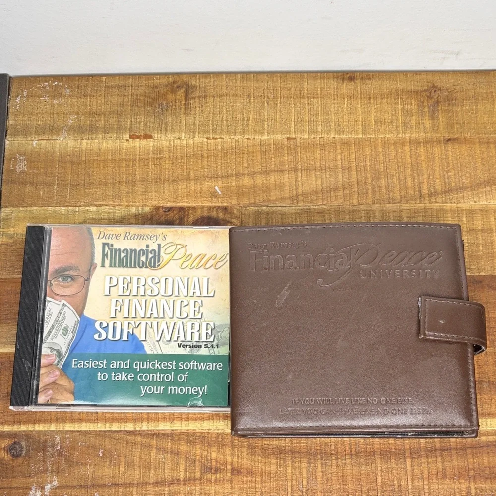 2011 Dave Ramsey Peace University 15 Disc Set and Personal Finance Software